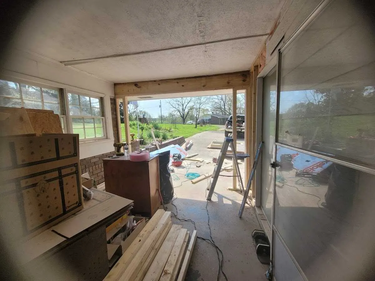 Air movers and dehumidifier for Drying & Dehumidification in Lakewood Ranch